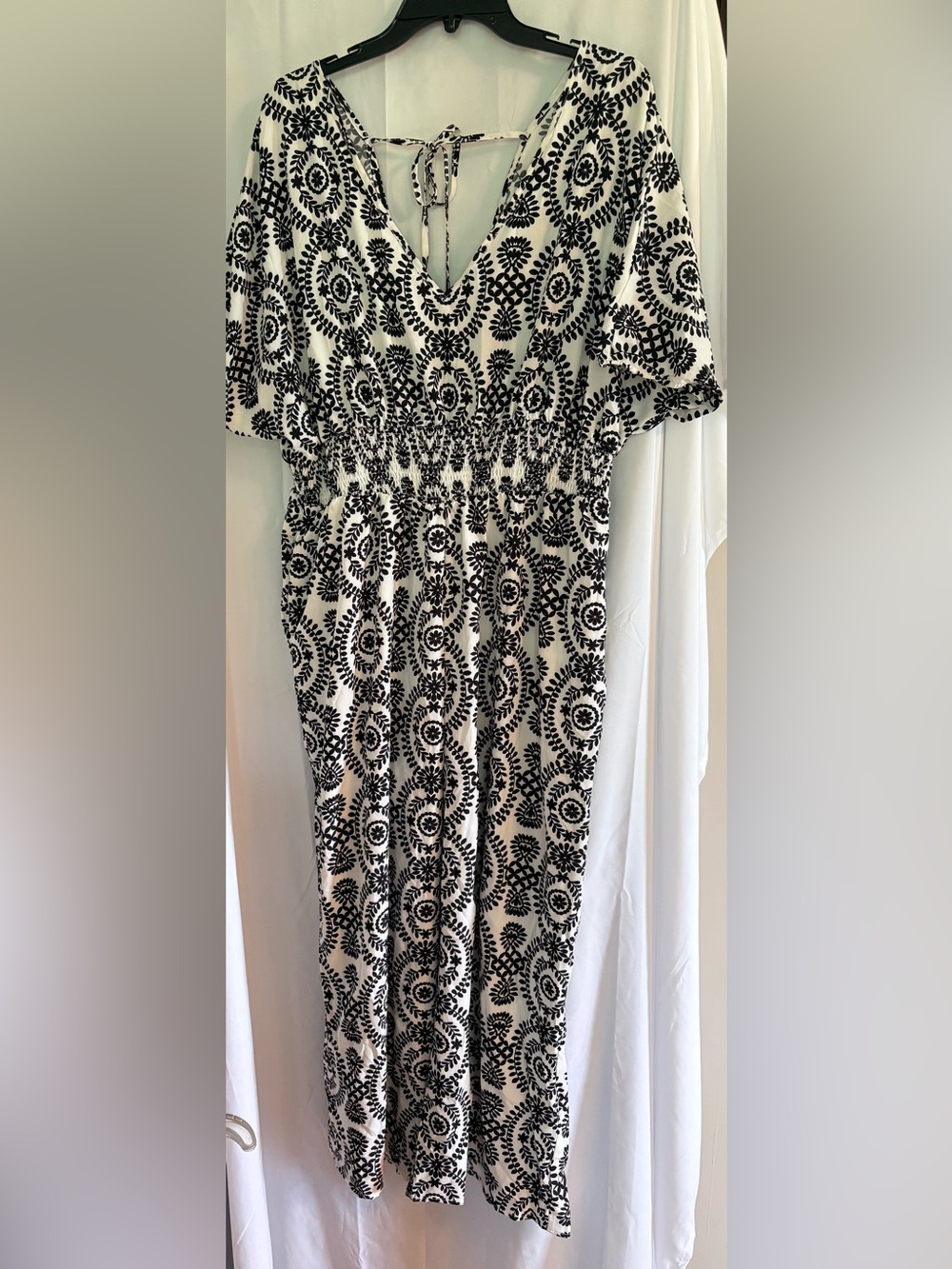 SHEIN Black and White Floral Print Jumpsuit